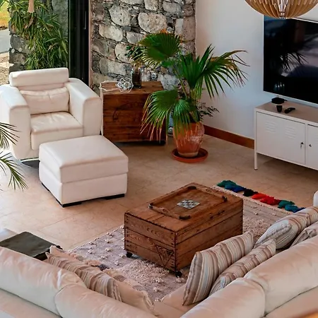 Ourmadeira - Garden Paradise, Stunning 别墅 *